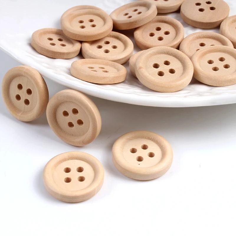 50PCS/lot 18mm 4 Holes Round Wooden Buttons Garment Sewing Accessories DIY Button Craft Scrapbooking Decoration