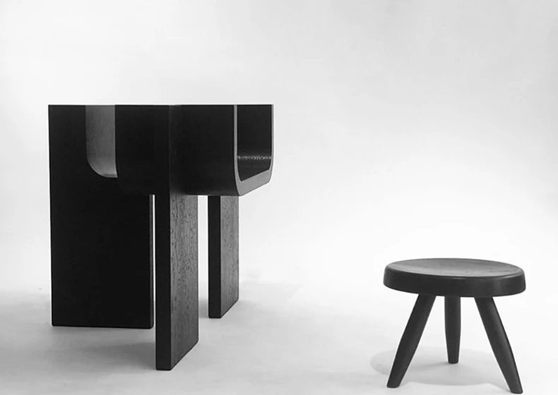 Table basse tabouret bas Charlotte, tabouret bas en bois massif, noyer, table d'appoint