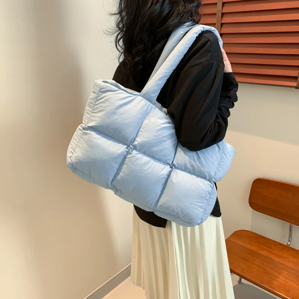 Women Aesthetic Puffy Bags Solid Color Quilted Fashion Shopping Bag Large Capacity Soft Cloud Tote Bag Casual Tote Bag