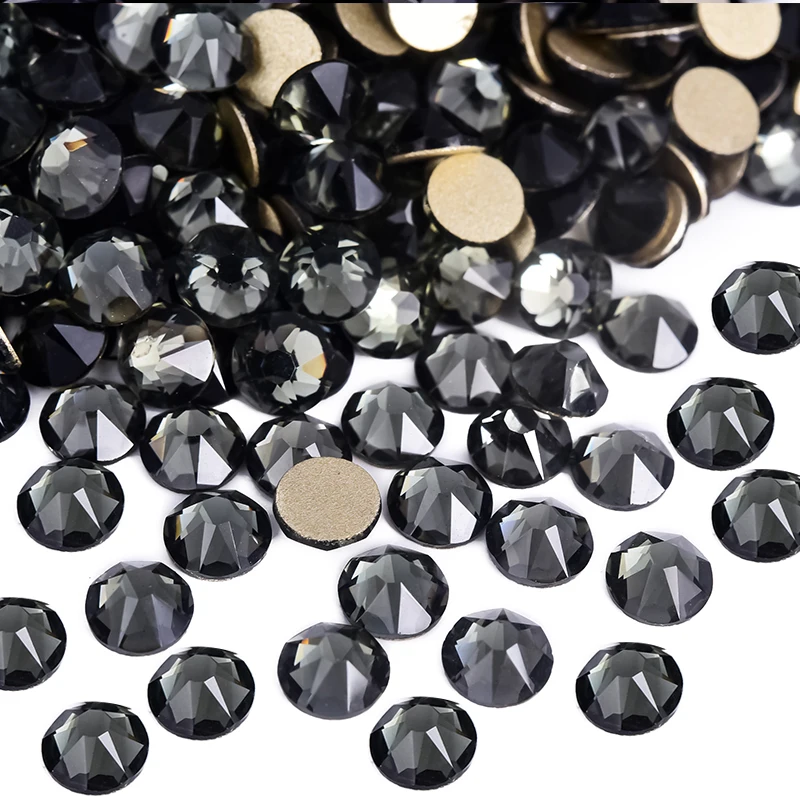 BOBOHOO 2088 Nicht-Heißfix Schwarze und Weiße Glasrhinestones Kristall Flachboden 8 Große 8 Kleine 16-Schliff Strass für Nägel, Kleidung, Schuhe, Taschen – Detail 10
