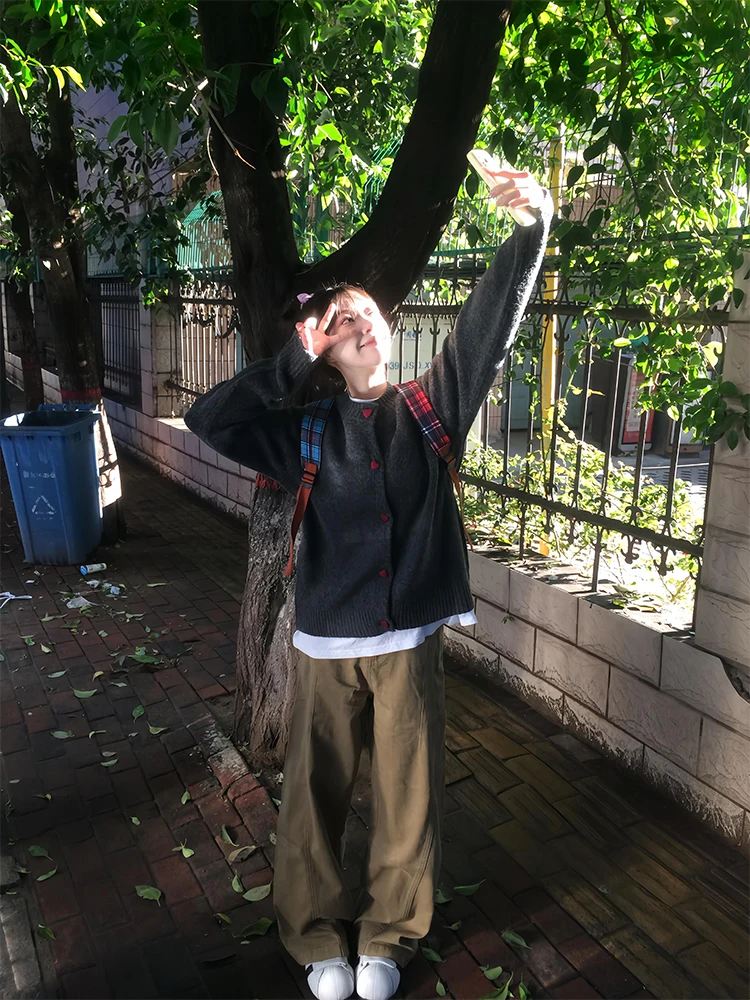 

Ay вязаный свитер женский Sle американский ретро пуговицы в форме сердца ленивый Sle верхняя одежда кардиган пальто теплый осенне-осенний сезон