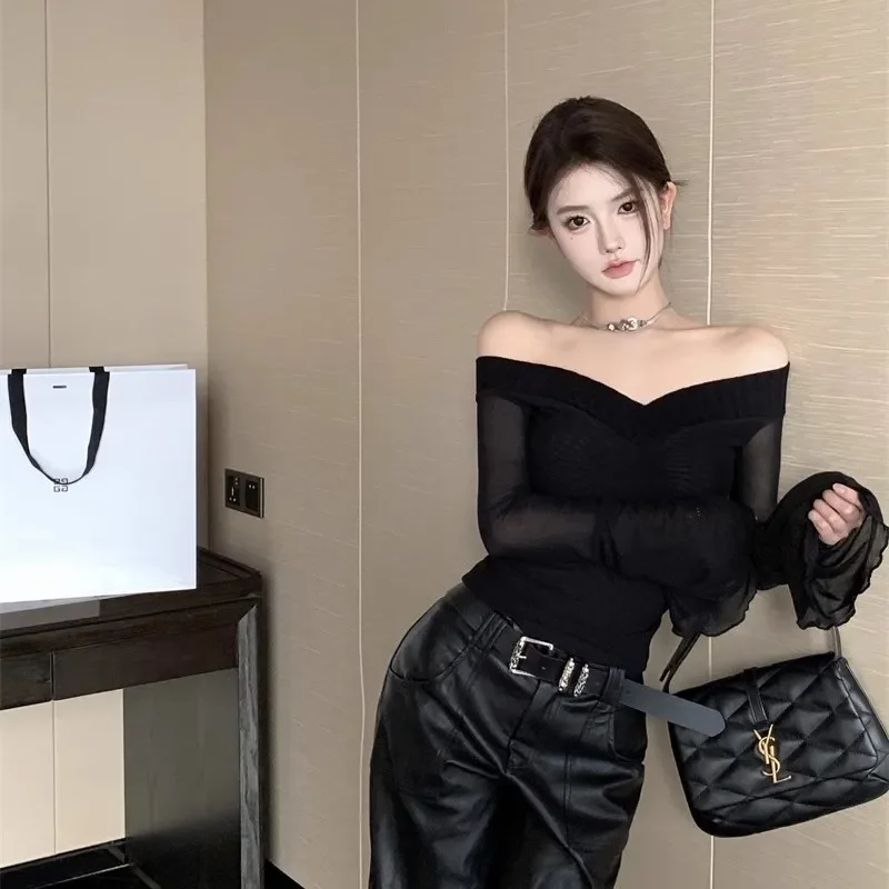 

Женская черная блузка с открытыми плечами, прозрачными длинными рукавами, облегающая, элегантная, для вечеринок и повседневной носки