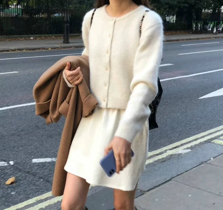 

Универсальная милая антивозрастная эластичная юбка трапециевидной формы с высокой талией, юбка Ounce2025, осенняя коллекция