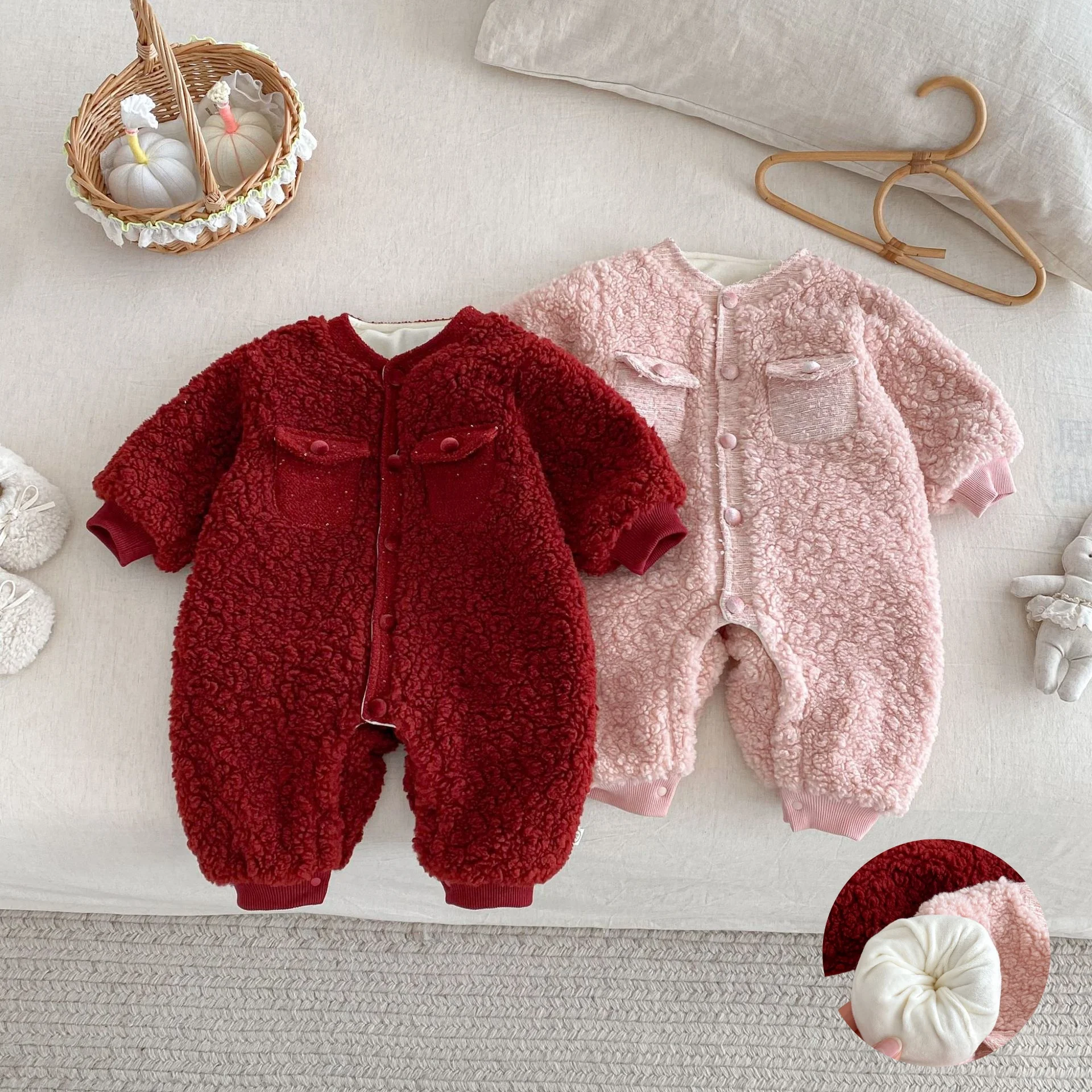 

0-2Y Newborn Girl Thickened Onesie 2025 Fashion Baby Girl Clothes Fleece Bodysuit Warm Sherpa-Like Winter New Year Romper Outfit