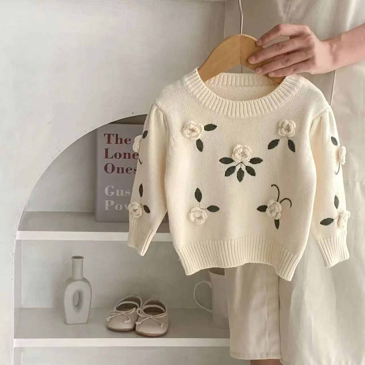 Children's Autumn and Winter Sweater 0-3 Year old Baby Girl Knitted Sweater Girl Hand Embroidered Pullover Top