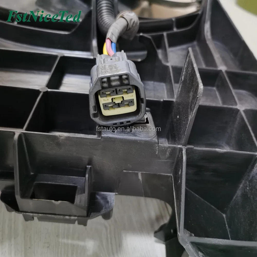 1077084-00-E Electr… - image