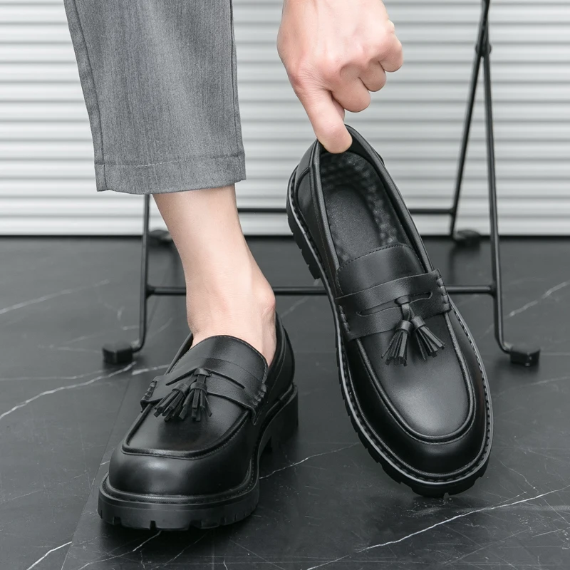 الصيف زائد الشباب الراقية كسول الفول أحذية الرجال شرابة الارتفاع البريطانية تنوعا الأعمال الرجعية عادية قدم واحدة ركلة المتسكعون