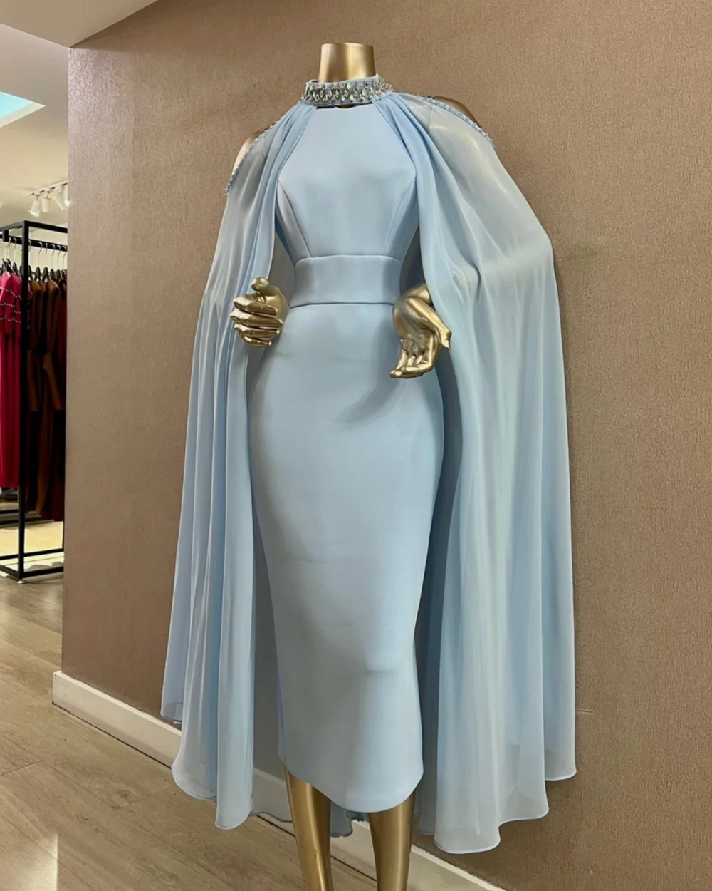 

Customized High Quality Elegant Jersey Rhinestone Pleat Column High Collar Tea Length Dresses Bespoke Occasion Dresses Classic