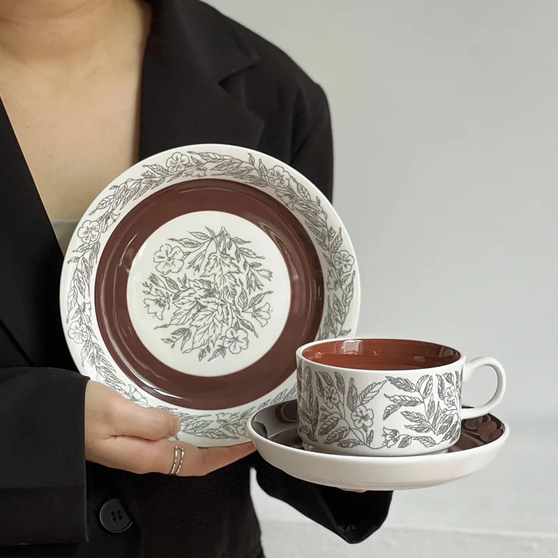 Retro Brown Hibiscus, Medieval Floral Ceramic Coffee Cup and Plate Set, French Niche Design Cup, Replica Floral Cup