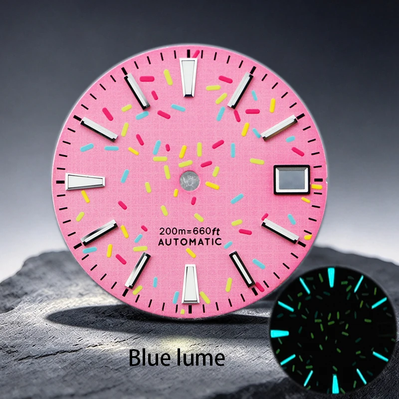 SEAGIS NH35 dial Black Checkered Pattern 28.5mm Color luminous dial Blue Luminous  index No logo