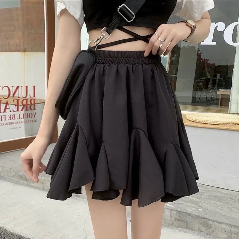 Deeptown rok Mini wanita, rok kasual perca berlipat putih Kawaii, celana pendek Fairycore manis gaya Korea elegan