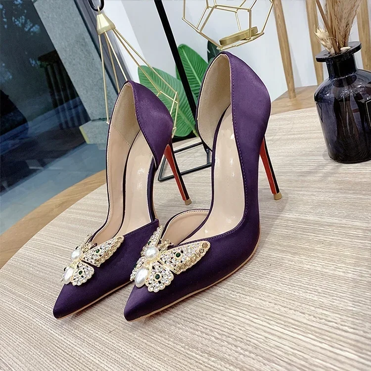 New black patent leather side hollow rhinestone butterfly buckle decoration 12cm super high heels slim single order shoes