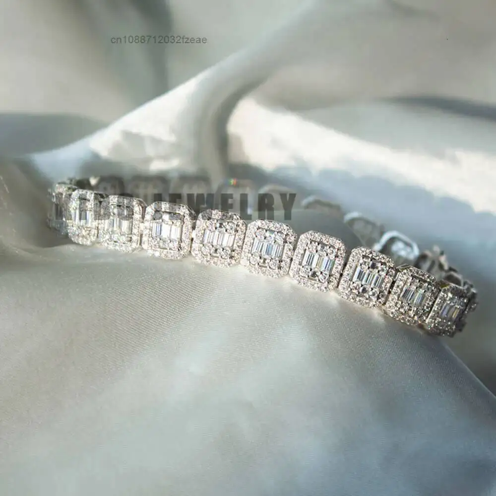 Luxury Iced Out Chain Gold Plated Hip Hop Jewelry 925 Silver Moissanite Diamond Iced Out Vvs Baguette Cut Clustered Tennis Brace