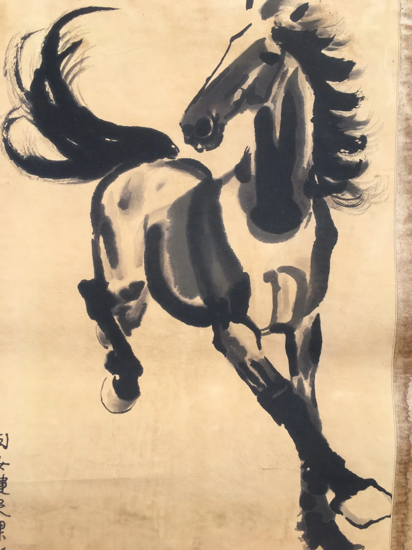 Chinese rice paper hanging painting living room wall decoration painting, Xu Beihong - running horse map