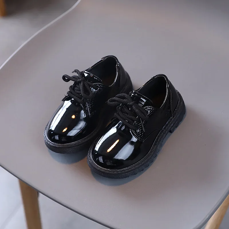 

British Style Boy Leather Shoe Glossy PU Children's Black White Performance Shoes Fashion Thick Bottom Kids Causal Lace Shoes