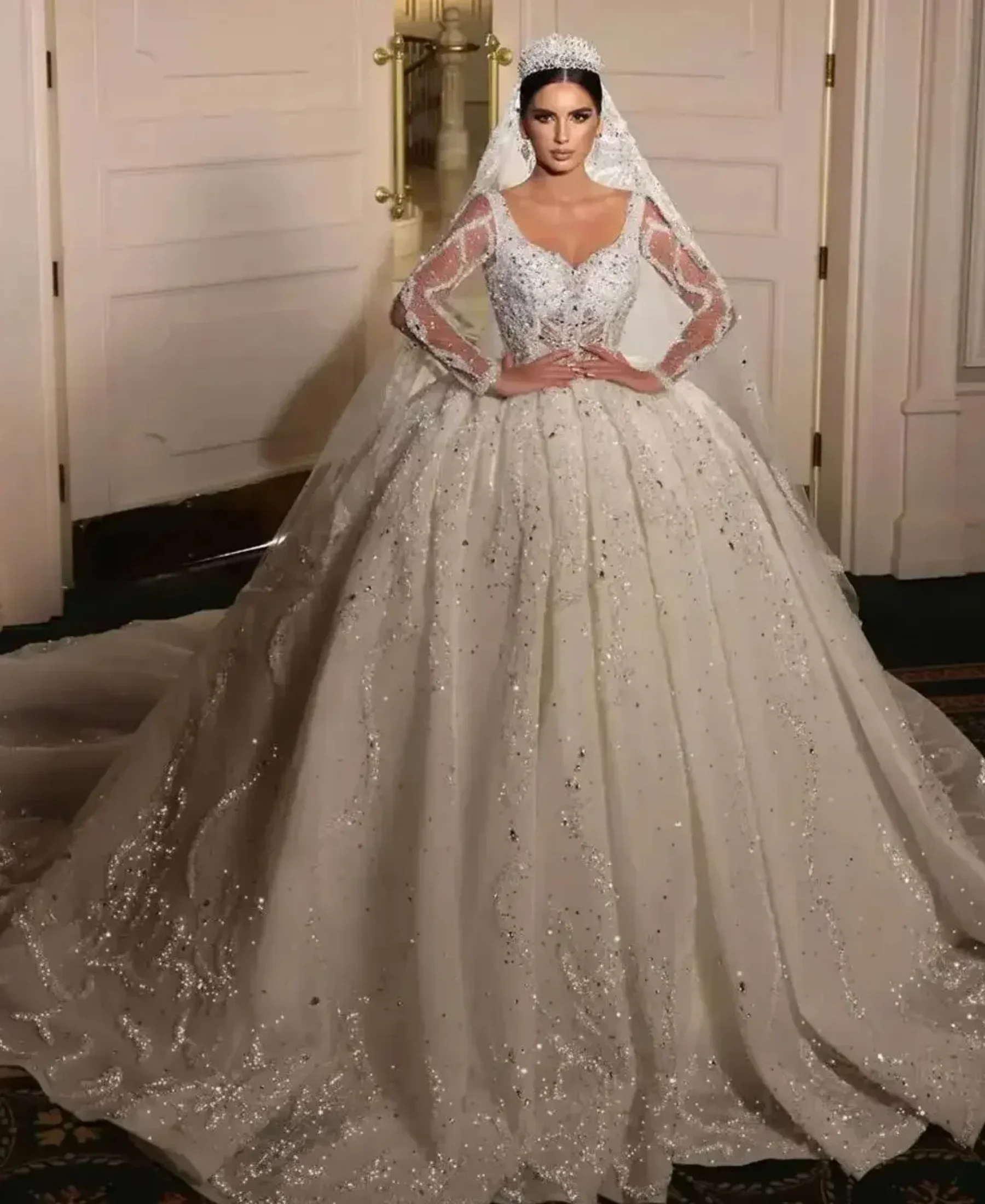 Customzied Graceful Luxurious Ball Gown Wedding Dresses V Neck Long Sleeve Robe De Lace Beade d Princess Vestidos de Novia