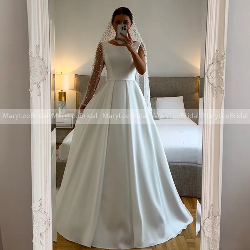 Boat Neck A-Line Wedding Dress Classic vestido de novia boda Sleeveless Satin White Ivory Bridal Gown Customized robe de mariage
