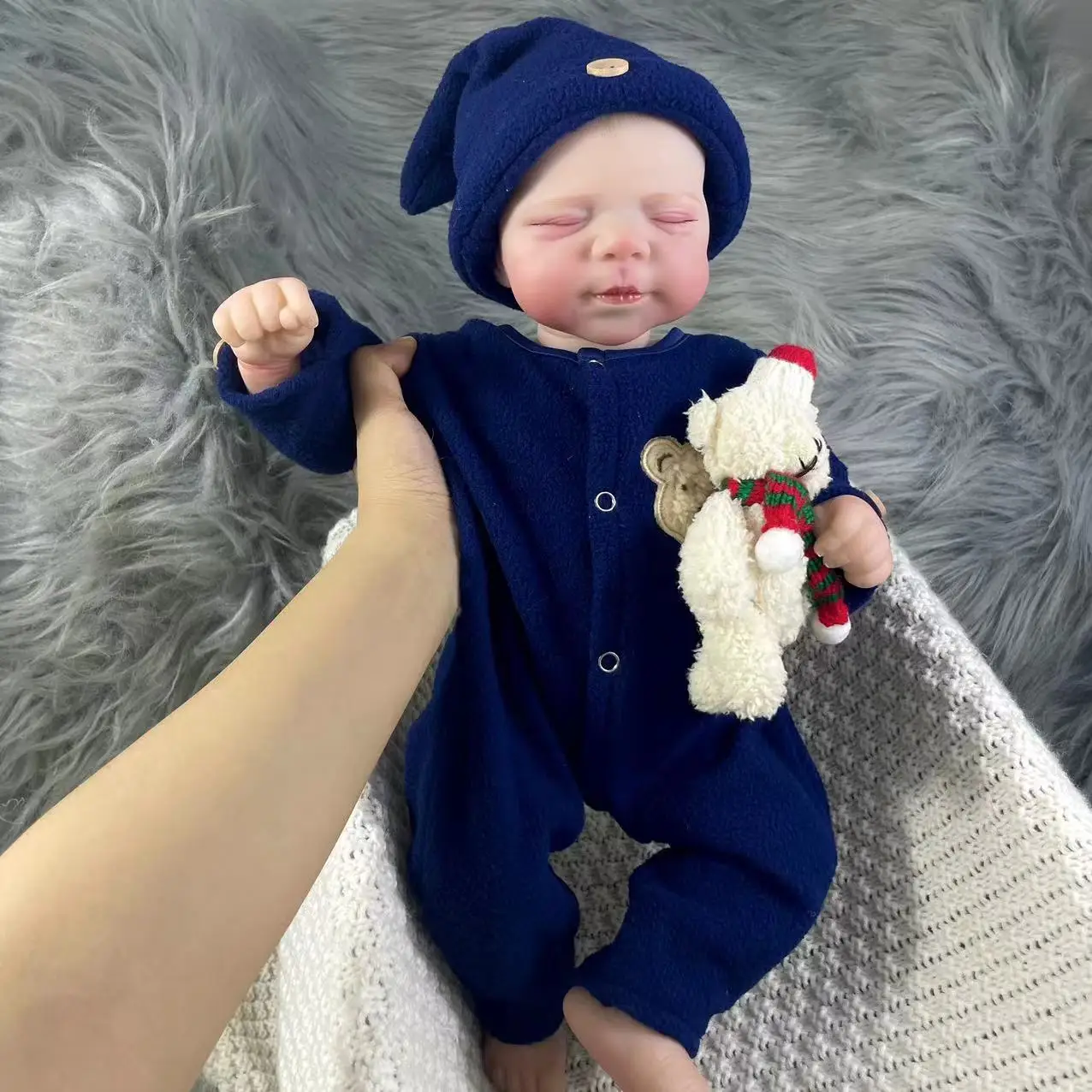 18 Inch Adorable Pascale Reborn Baby Doll Lifelike Newborn Doll Handmade 3D Skin Tone Visible Veins Christmas Gift Toy Doll