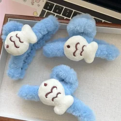 Plush Hair Claw Cute Fish Hair Clip Korean Fashion Furry Plush Hair Clips Barrette Crab Elegant Acrylic Hairpins Headwear Winter