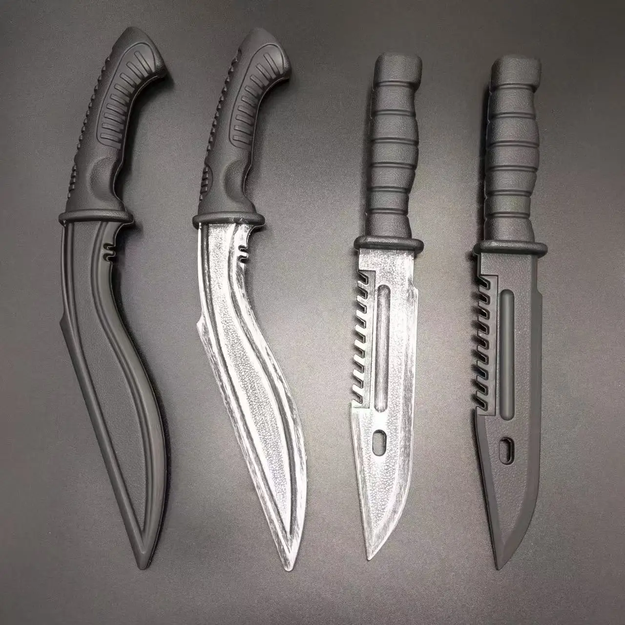 33cm Plastic Nepalese Army Knife Cosplay Props Performance Knife Desktop Display Ornaments Collection Birthday Gift for Girl Boy