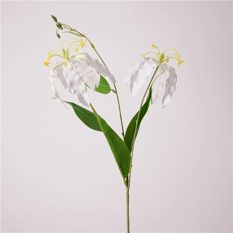 5 Stück Künstliche Latex 3-Kopf Lilien-Narzissen-Blumen für Heimdekoration, Kunstblumen für Hochzeits-Blumenarrangements und Fotografie-Requisiten – Detail 2