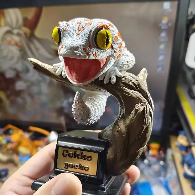 Museum Records Studio Pet Gecko Cute Action Figures Wall Lizard Gecko Uroplatus Ebenaui Reptilia Collectible Model Birthday Gift