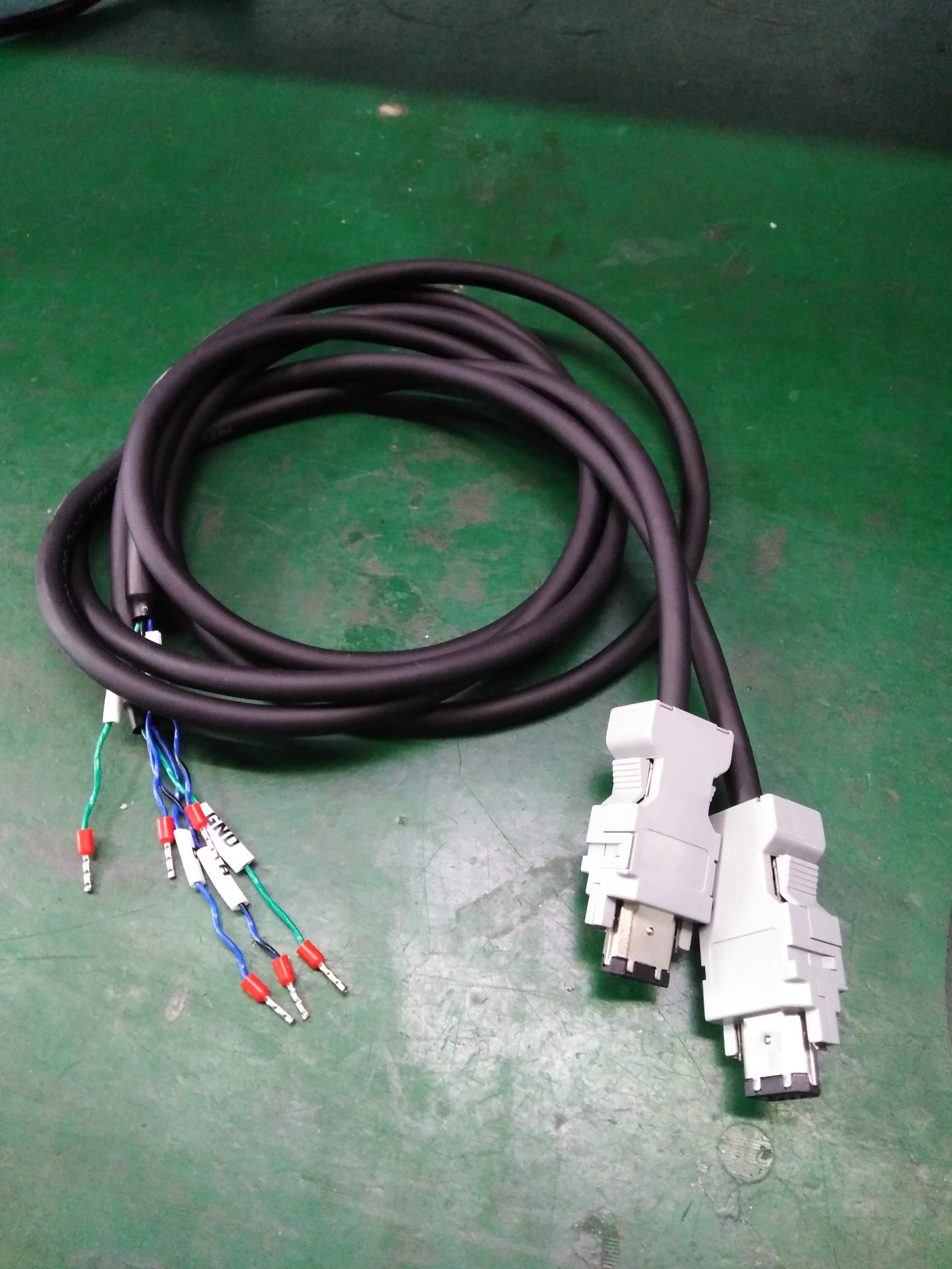 Siheng Motor Factory's 220V 400W 3000RPM Spindles Servo Motor Driver RS485 Single-Phase 1.27N Wood Carving Machine Price
