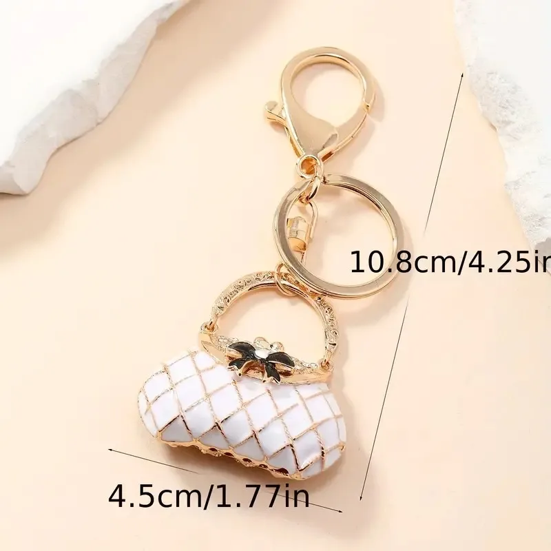 New Creative Cute Rhinestone Metal Keychain, Mini Handbag Keychain for Women and Girls Car Interior Accessories Car Decoration