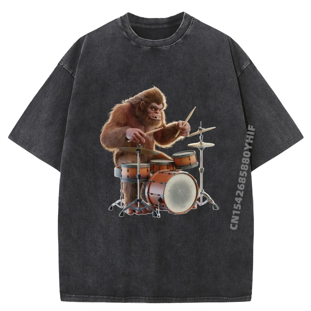 

Bigfoot Sasquatch Playing Drums Heavy All Cotton Футболки Идея подарка Топы Футболки с графическим рисунком Негабаритная футболка в стиле ретро на открытом воздухе
