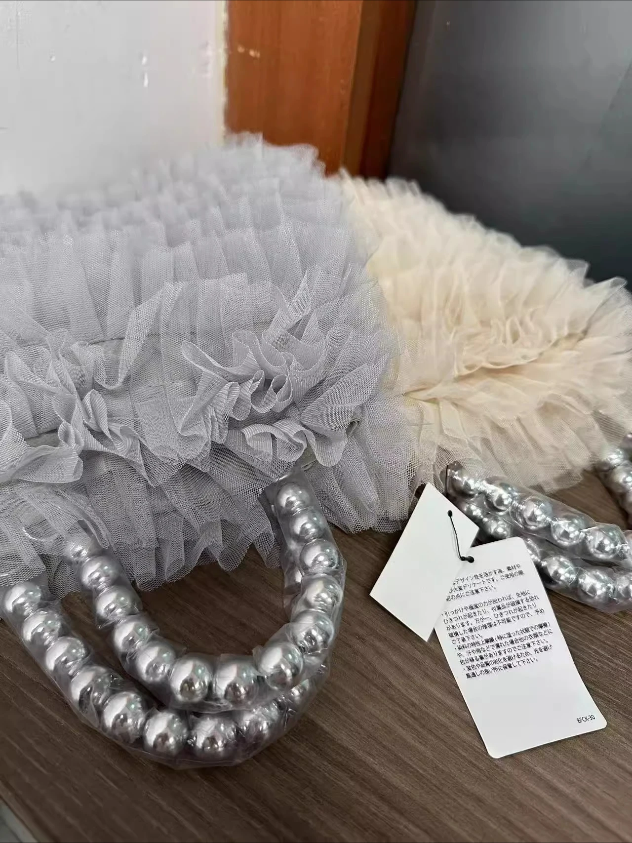 

Лето 2022, японская милая сумка Xiaoqing из сетчатого торта со свежим ветром, женская повседневная универсальная сумка из бисера для женщин