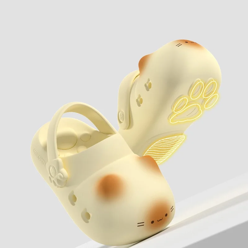 ‌Cute Cartoon Cat Face Closed Toe Clogs for Women New Garden Shoes Non Slip Outdoor Summer Slippers Caramel Kitty Paw Slides
