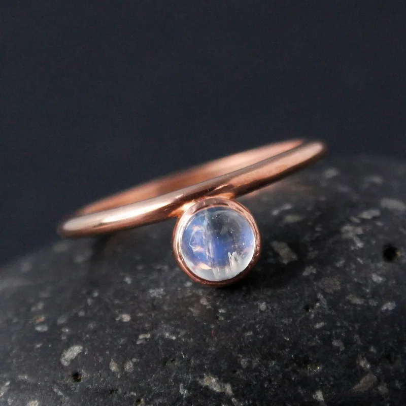 925SterlingSilver Creative Round Moonstone Ring And Geometric Triangular Ring Elegant Delicate Jewelry Gift For Women Daily Wear