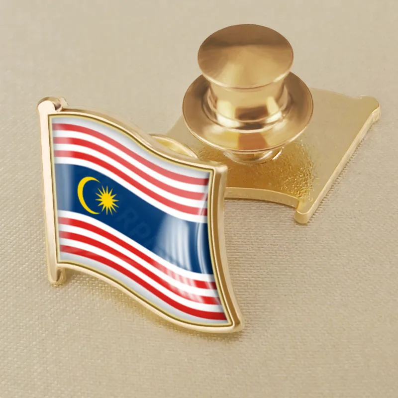 Kuala Lumpur of Malaysia Flag National Emblem Brooches Badges Lapel Pins