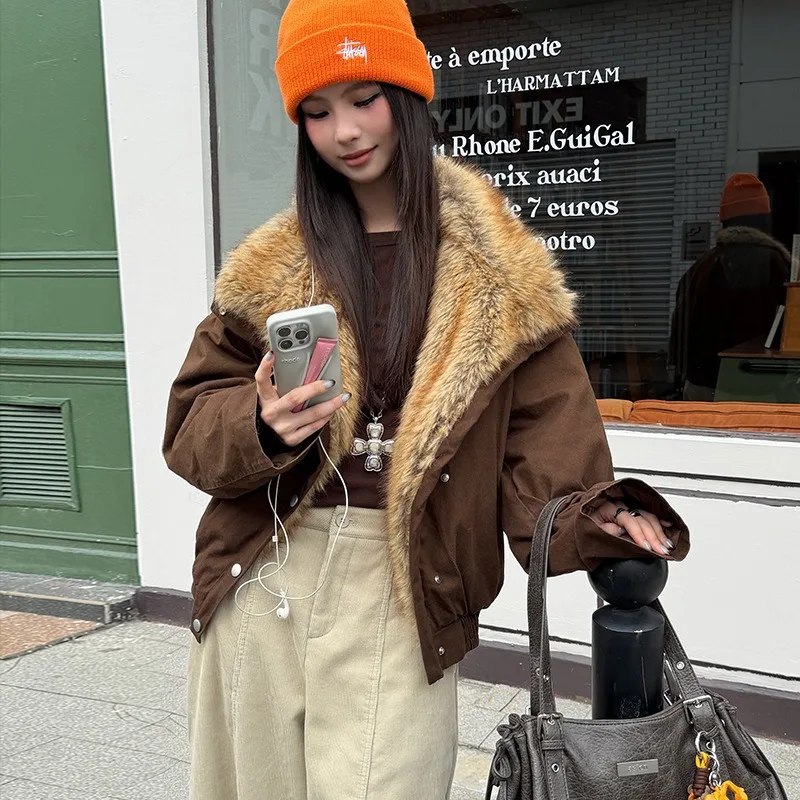 Cappotto spesso lavabile caldo invernale Giacca pelosa retrò con colletto grande 2025 Capispalla da strada alla moda