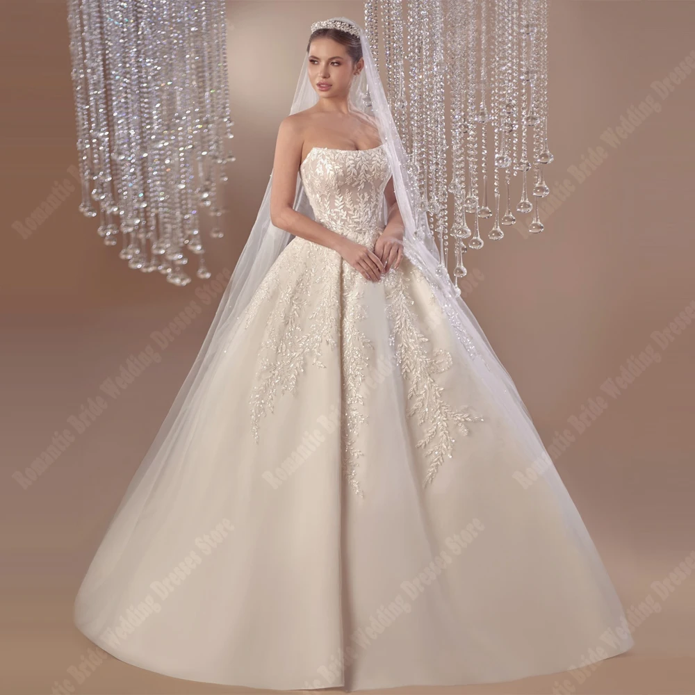 Herzförmiger Kragen für Damen, Brautkleider, sexy, ärmellose Brautkleider, Prinzessin, minimalistischer Stil, Wischlänge, Roben, individuell gestaltet