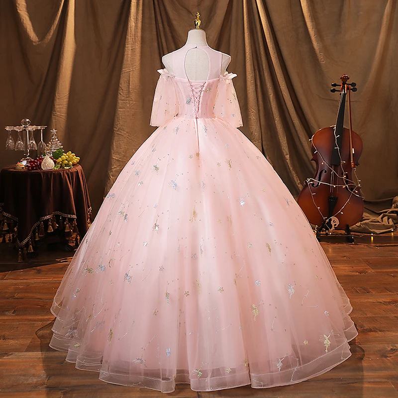 2023 New Sweet Pink Quinceanera Vestidos Com Petticoat Grátis Beautiful Flower Princess Ball Gown 5 Cores Plus Size Party Dress