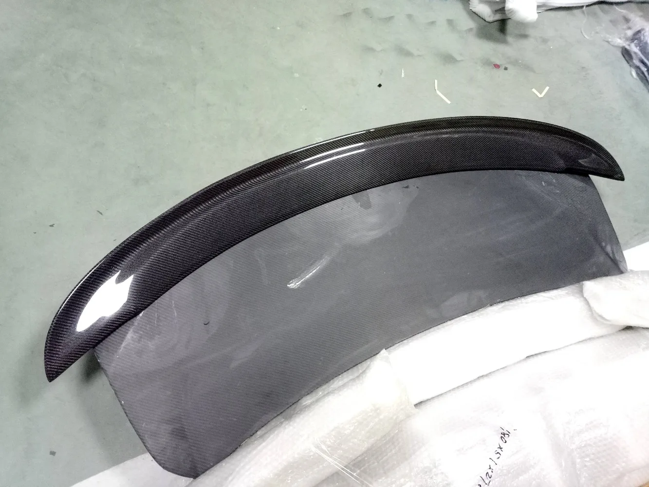 

MRD for Camaro GEN 6 2016-2024 SS ZL1 Z28 Carbon Fiber Rear Trunk Lid Spoiler Rear Spoiler Rear Wing