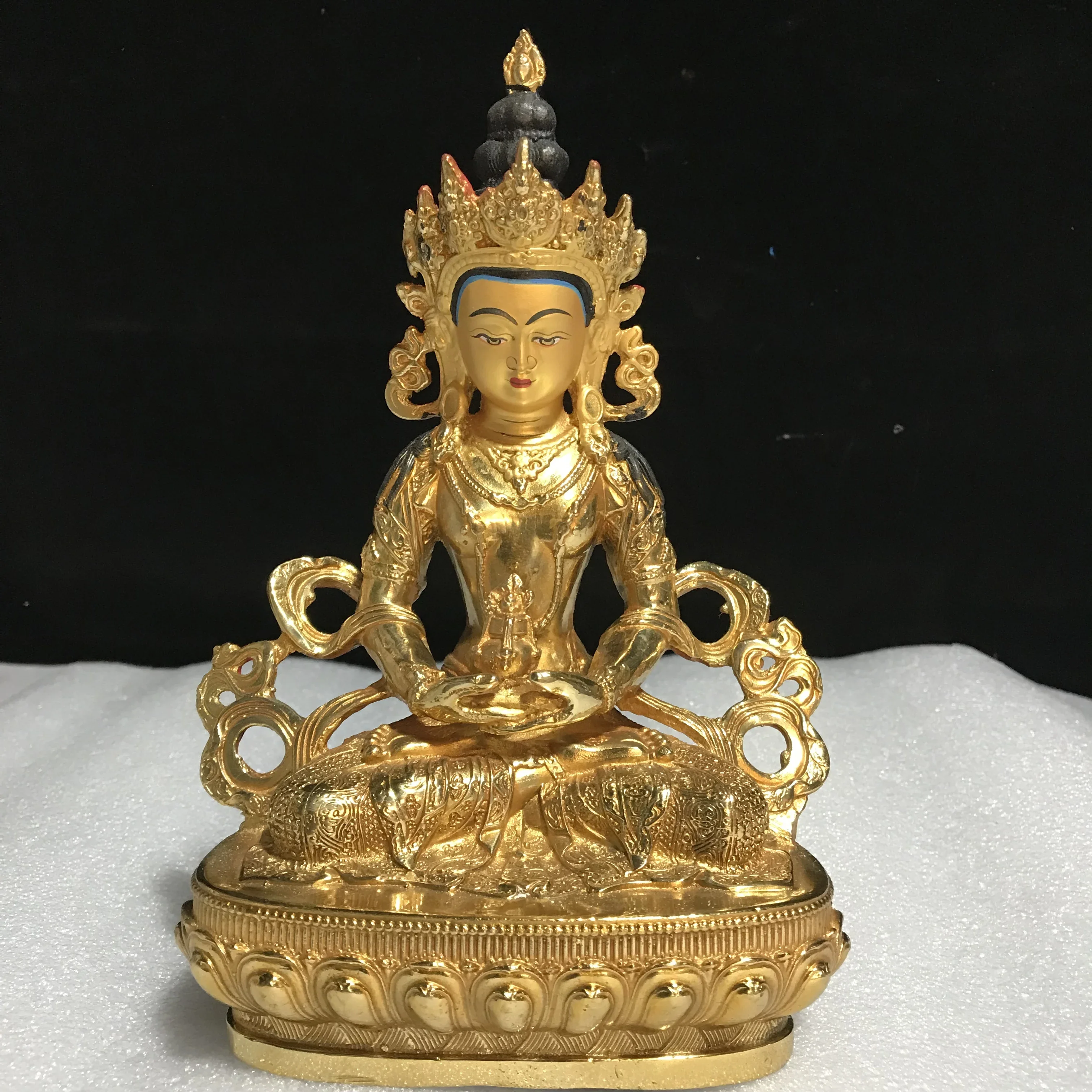 Pure copper Tibetan Buddha 10-inch longevity Buddha pure copper gilded fine Buddha hall offering ornaments can hold Tibetan Budd