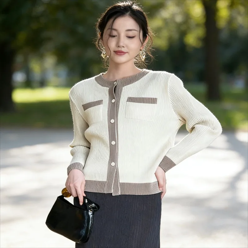 

Miyake 2026 Spring New Pleated Tops T-shirt Color Blocking Casual Versatile Long-sleeved Jacket Elegant Commuter Cardigan Women