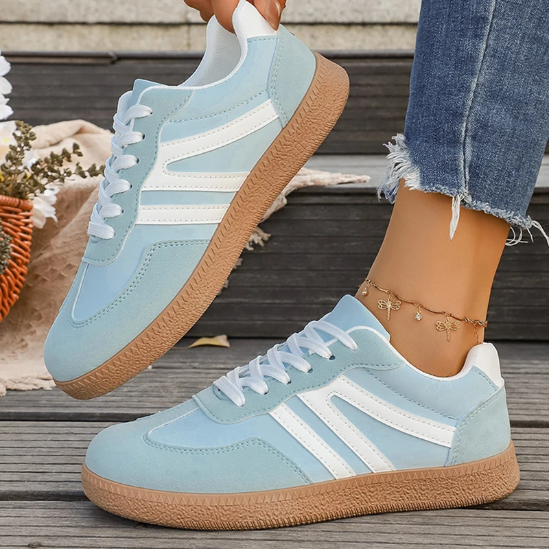 أحذية رياضية نسائية باللون الأزرق الفاتح موضة ربيع 2026 برباط ونعل سميك أحذية رياضية غير رسمية للنساء أحذية مسطحة خفيفة ومريحة وغير قابلة للانزلاق #3
