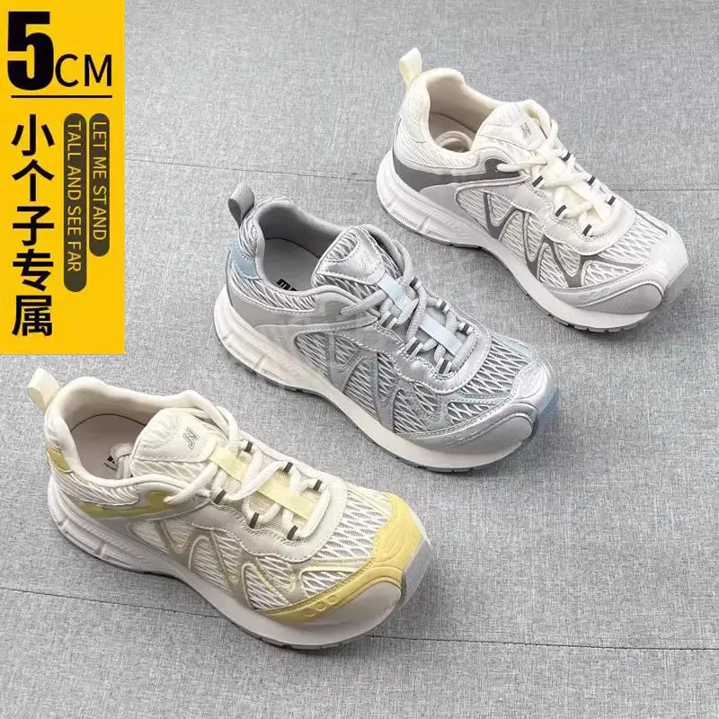 Nuevo verano caliente 2025 esencial ligero neutral cómodo transpirable absorción de golpes zapatillas de deporte muy buenas
