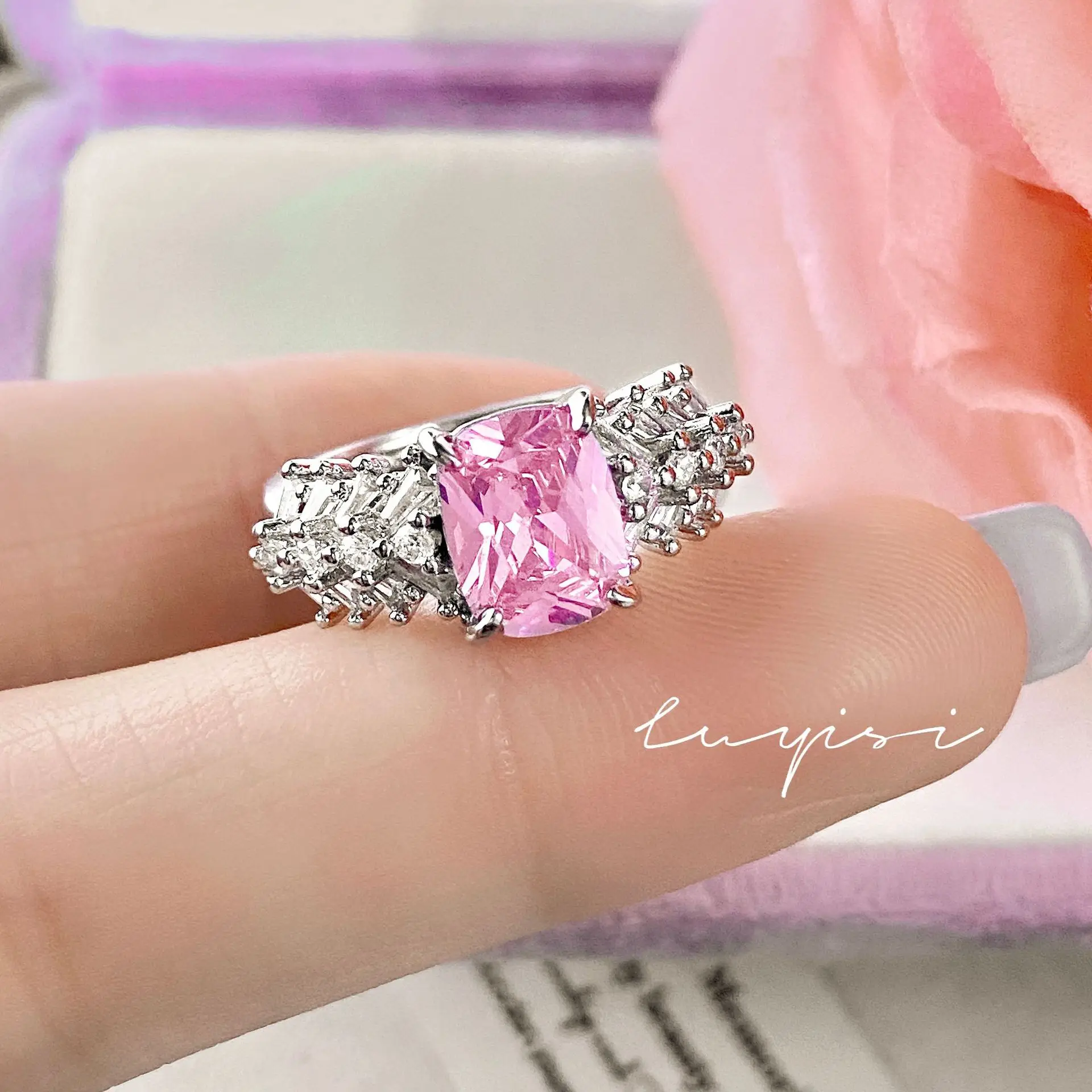 DIY accessories Light luxury high-end T square diamond inlaid pink princess square ring exquisite simple and versatile high carb