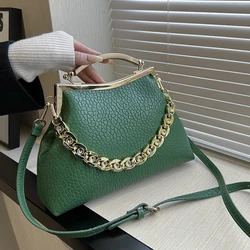 2023 Winter Famouse Brand Handbag with Mental Handle Designer Pleated Shell Bag for Women Clutch Purses Crossbody Bag Long Belt