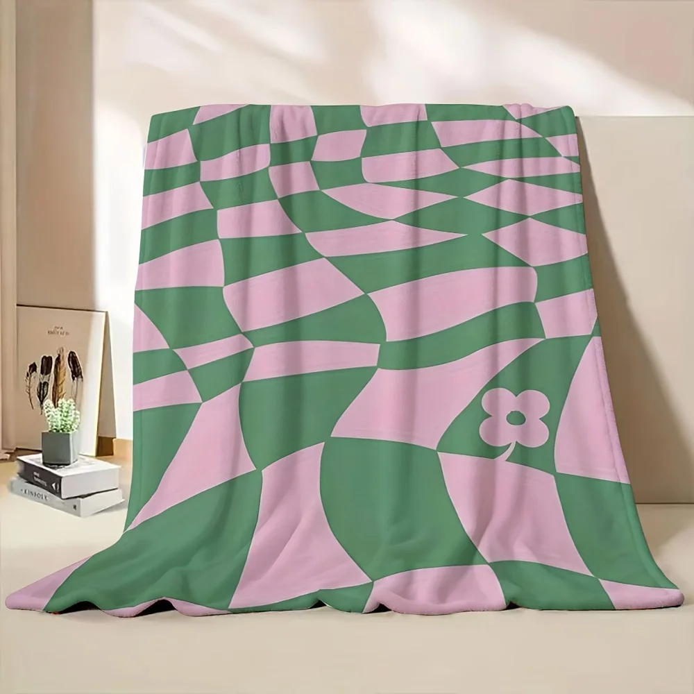 Pink Green Warped Checker Flannel Throw Blanket, Retro Wavy Grid Flower Print Soft Warm Blanket for Sofa Bedroom Home Decor