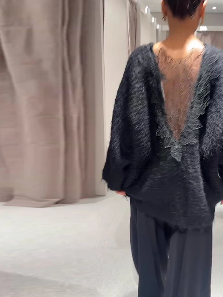 

Women's Outerwears Sweaters Lace Patchwork Hollow Out Knitwear Tops Charming Female O-neck Backless Loose Pullover Partywear New