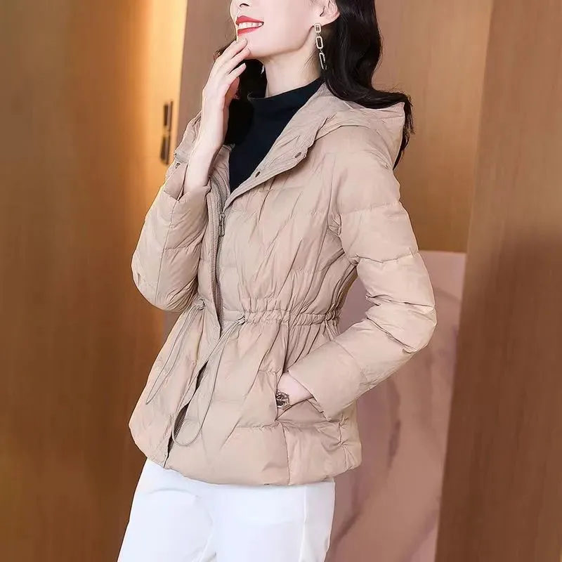 Abrigo corto de algodón para mujer, Parka holgada con capucha, chaqueta gruesa de lana, color puro, a la moda, novedad de invierno, 2024