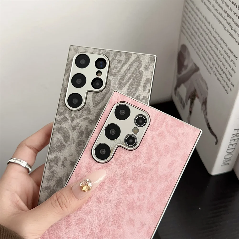 Korean Cute Leopard Print Leather Case For Samsung Galaxy S25 S24 S23 Ultra Plus Shockproof Vintage Matte Plating Cover Bumper