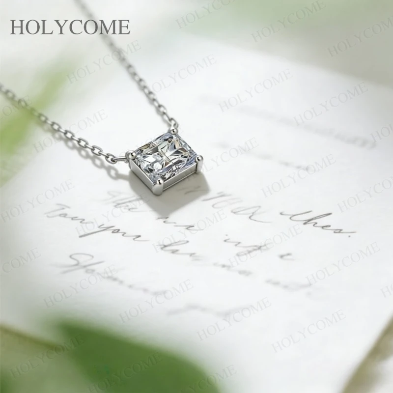 

Emerald Radiant Cut Moissanite Pendant Necklace 925 Sterling Silver GRA Certified 1-2CT D Color VVS1 Fine Jewelry For Women Men
