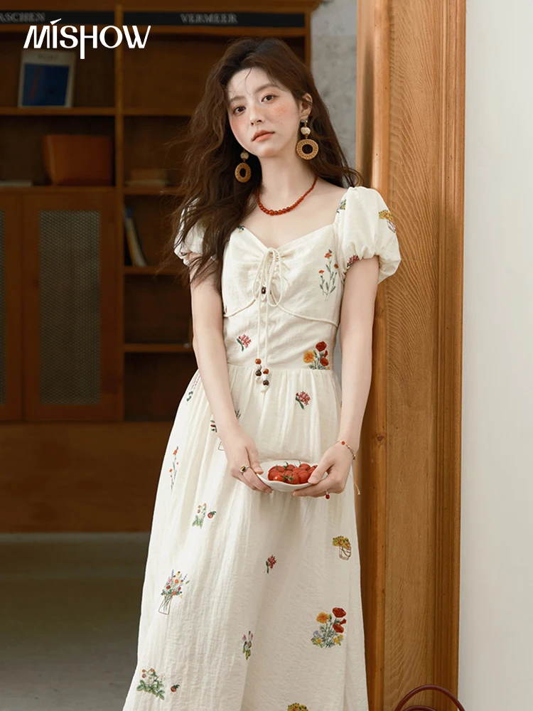 

MISHOW Fashion Flower Embroidery Dress for Women Summer 2026 New Square Neck Lace Up Puff Sleeve Large Swing Dresses MXE37L2315