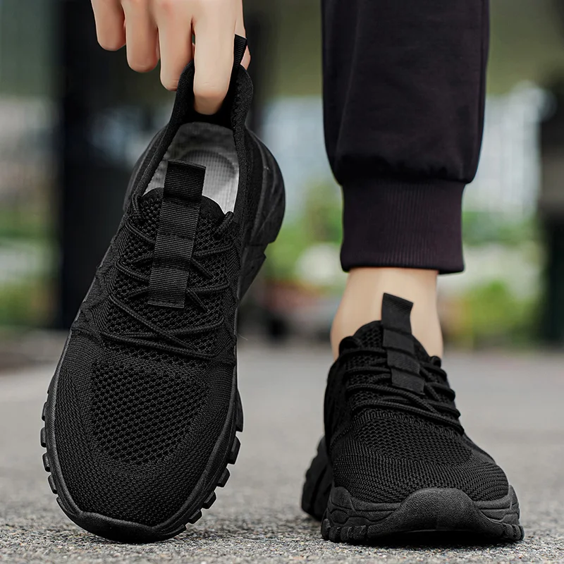 

Athletic Workout Men Mesh Running Shoes Fully Ventilated Upper Comfortable Outdoor Training Sport Shoes